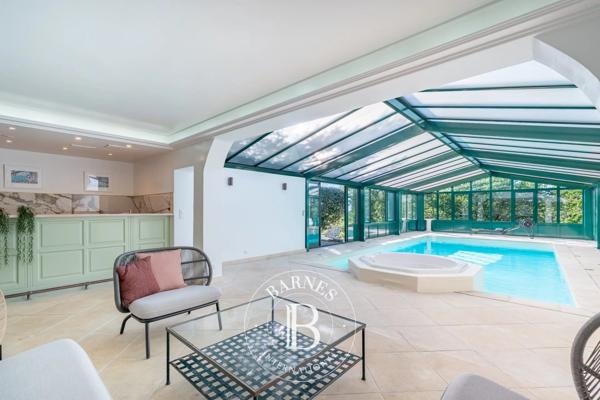 La Celle-Saint-Cloud, Maison 6 Chambres -  400 m² à vendre