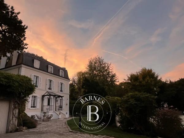 La Celle-Saint-Cloud, Maison 6 Chambres -  400 m² à vendre