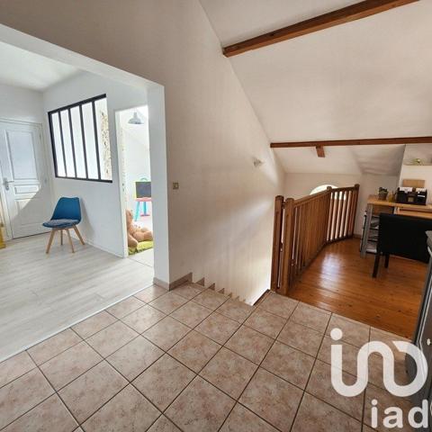 Demeure 9 pièces de 194 m² à Artemare (01510)