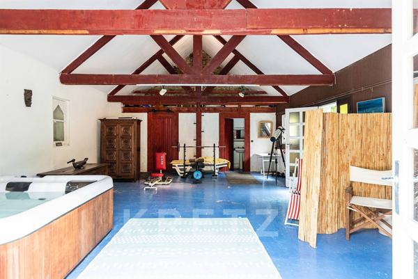 PROPRIÉTÉ D'EXCEPTION – MOELAN-SUR-MER | Vue sur le Bélon 579 m² de bâti | 28 ha de bois et prairies