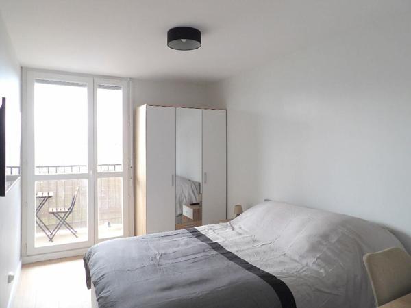 Appartement à louer    5 pièces •  Cenon