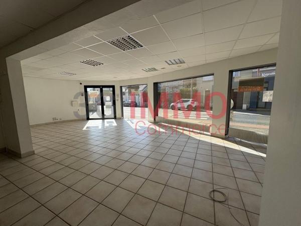 Location / Local Commercial