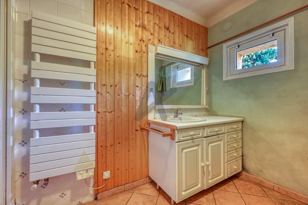Limonest Propriété familiale dans un ecrin de verdure