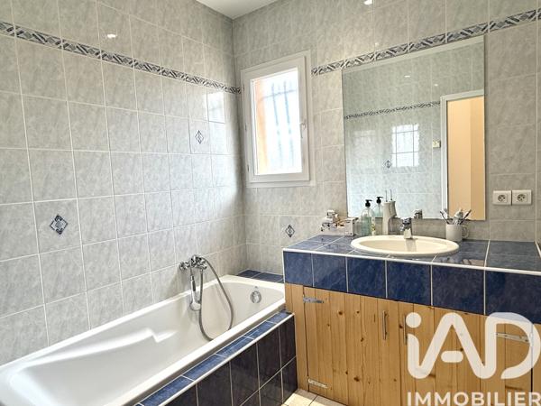 Maison à vendre 6 pièces 178 m² Teyran