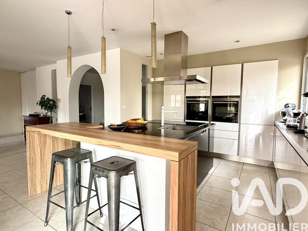Maison à vendre 6 pièces 178 m² Teyran