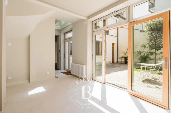 Clichy, Maison de ville 4 Chambres -  179 m² à vendre