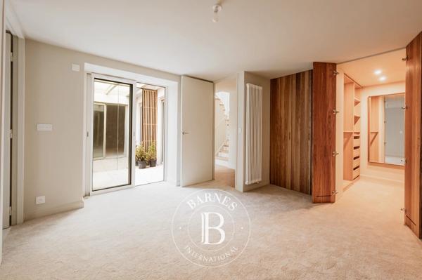 Clichy, Maison de ville 4 Chambres -  179 m² à vendre