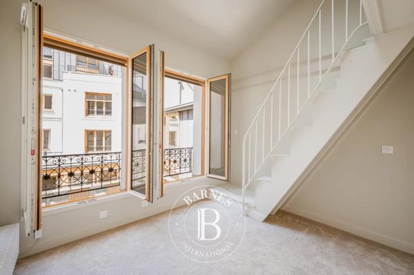 Clichy, Maison de ville 4 Chambres -  179 m² à vendre