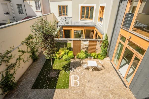 Clichy, Maison de ville 4 Chambres -  179 m² à vendre