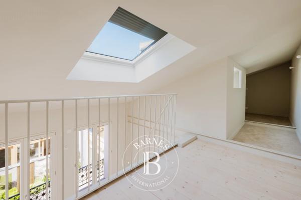 Clichy, Maison de ville 4 Chambres -  179 m² à vendre
