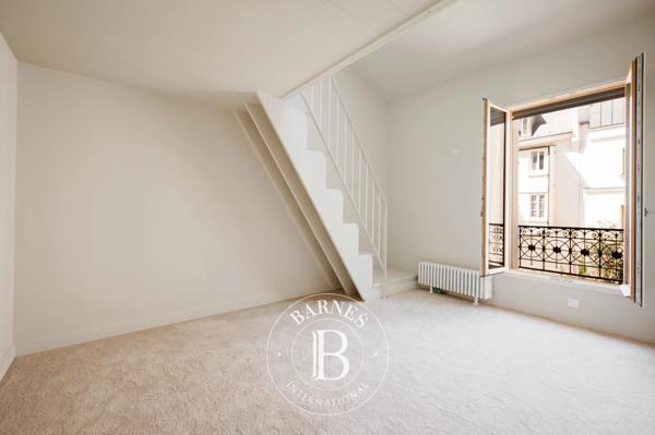 Clichy, Maison de ville 4 Chambres -  179 m² à vendre