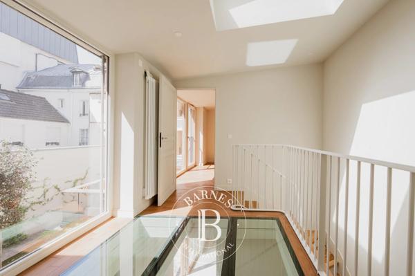 Clichy, Maison de ville 4 Chambres -  179 m² à vendre