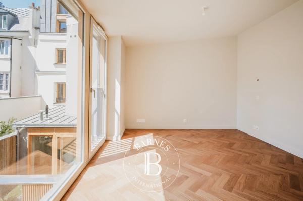 Clichy, Maison de ville 4 Chambres -  179 m² à vendre
