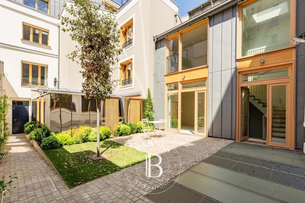 Clichy, Maison de ville 4 Chambres -  179 m² à vendre