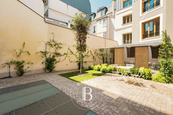 Clichy, Maison de ville 4 Chambres -  179 m² à vendre