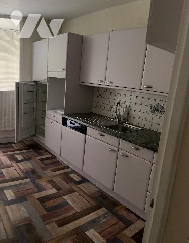 St-Etienne Haut Jomayère F4  ds parc arboré 80 m2+ parking + cave bon état général prix 95 000 euros