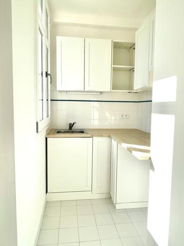 Appartement Studio à vendre  1 pièce - 26,62 m2 PARIS - 75008