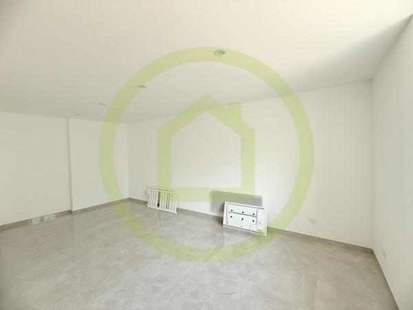 Appartement à SAINT BARTHELEMY DE BEAUREPAIRE (38270)