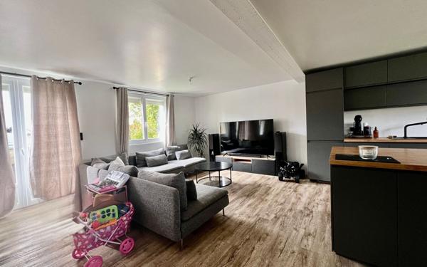 Maison à vendre    5 pièces •  Guilers