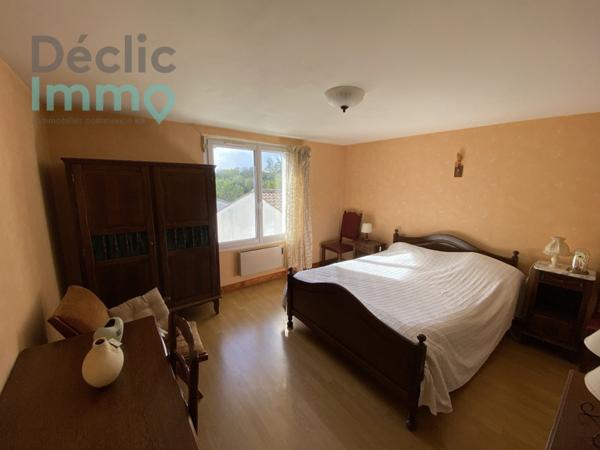 Vente maison Aiffres, 147m² 1593m² 7 pièces 210 000€ Page /fr/detail.htm