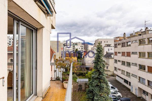 Appartement 6 pièces                                        - 38100 Grenoble Réf : 21564