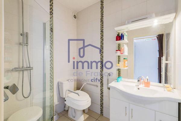 Appartement 6 pièces                                        - 38100 Grenoble Réf : 21564