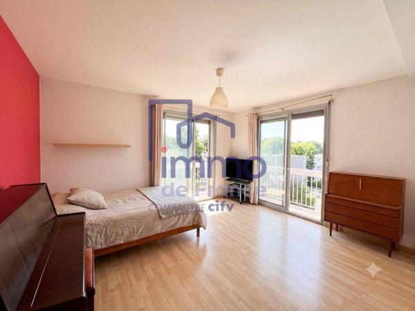 Appartement 6 pièces                                        - 38100 Grenoble Réf : 21564