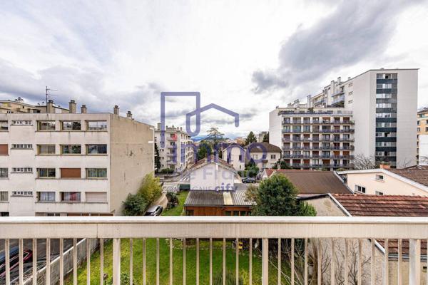 Appartement 6 pièces                                        - 38100 Grenoble Réf : 21564