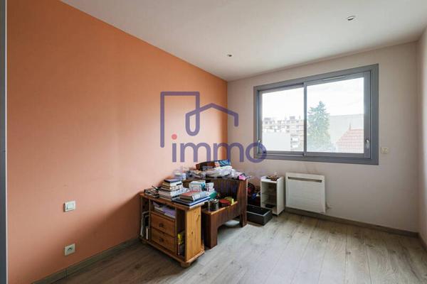 Appartement 6 pièces                                        - 38100 Grenoble Réf : 21564