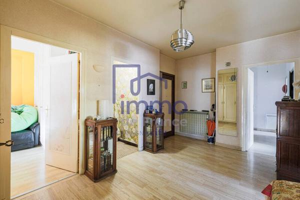 Appartement 6 pièces                                        - 38100 Grenoble Réf : 21564