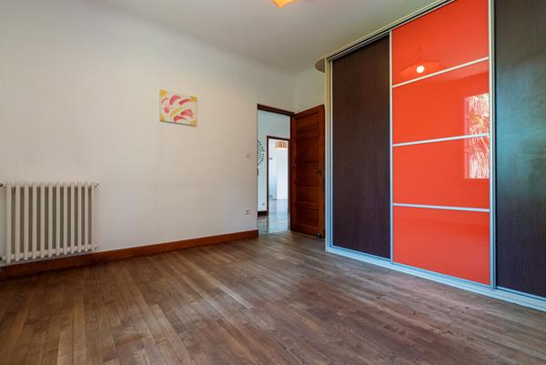CARCASSONNE – PASTEUR Villa T9 272m² (207m² hab.) avec guest house, piscine, jardin, garage, et pool house