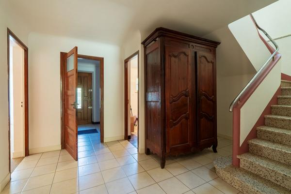CARCASSONNE – PASTEUR Villa T9 272m² (207m² hab.) avec guest house, piscine, jardin, garage, et pool house