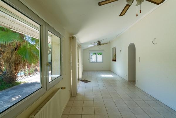 CARCASSONNE – PASTEUR Villa T9 272m² (207m² hab.) avec guest house, piscine, jardin, garage, et pool house