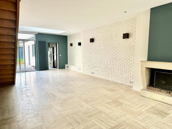 Maison 4 chambres, 2 salles de bain, jardin,garage