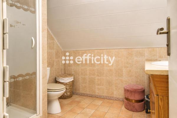 Maison
         6 pièces
        - 117 m² 425 000 € *