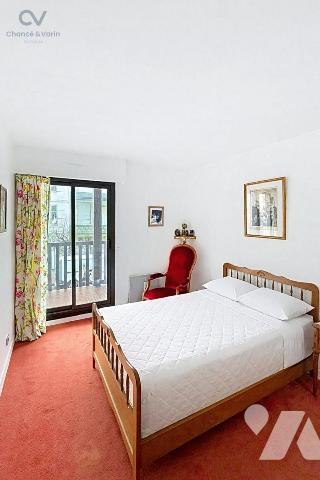 DEAUVILLE – CENTRE VILLE PROCHE PLAGE – 3 PIÈCES AVEC BALCONS – ASCENSEUR – CAVE