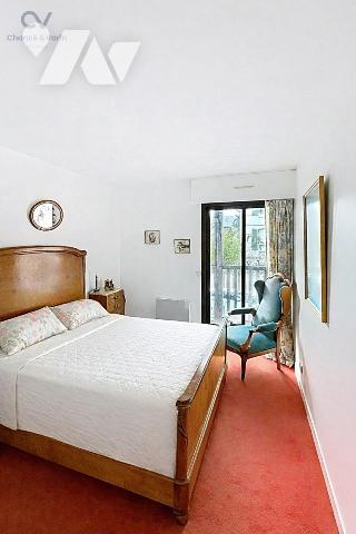 DEAUVILLE – CENTRE VILLE PROCHE PLAGE – 3 PIÈCES AVEC BALCONS – ASCENSEUR – CAVE