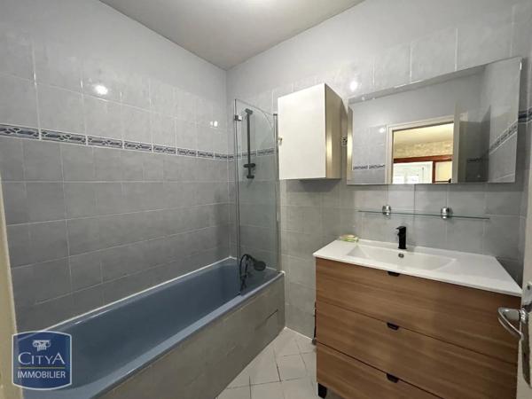 Appartement à louer 2 pièces 43.32m² Agen (47000)