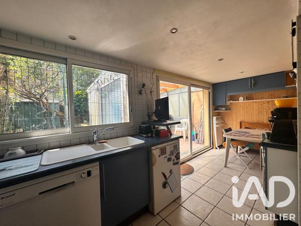 Immeuble à vendre 93 m² La Queue-en-Brie