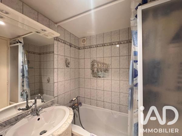 Immeuble à vendre 93 m² La Queue-en-Brie