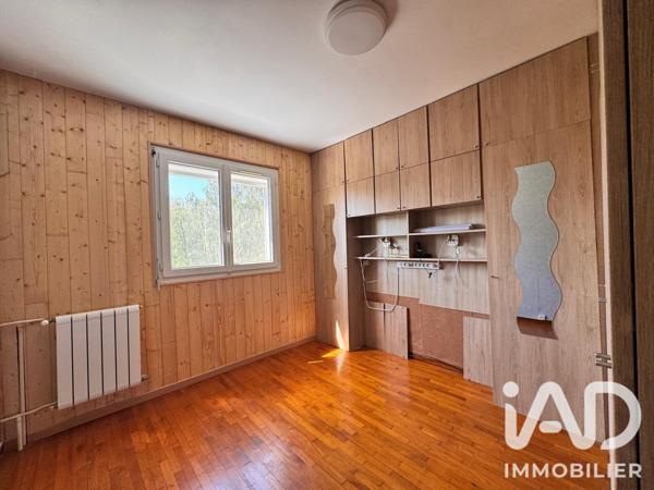Immeuble à vendre 93 m² La Queue-en-Brie