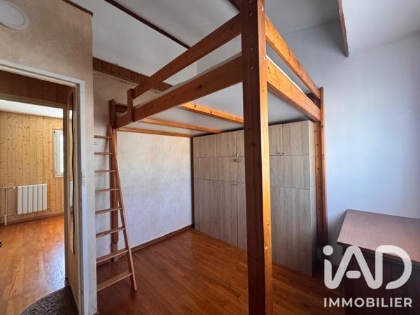 Immeuble à vendre 93 m² La Queue-en-Brie