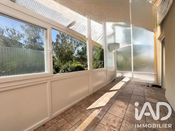 Immeuble à vendre 93 m² La Queue-en-Brie