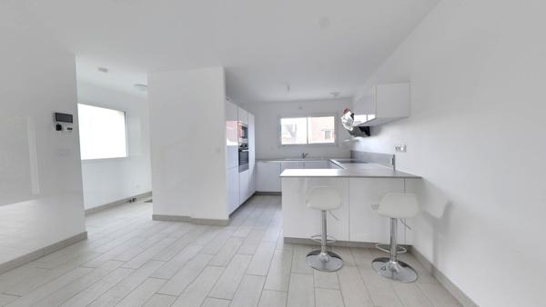 Maison Bry Sur Marne 6 pièce(s) 130 m2 et sous sol total