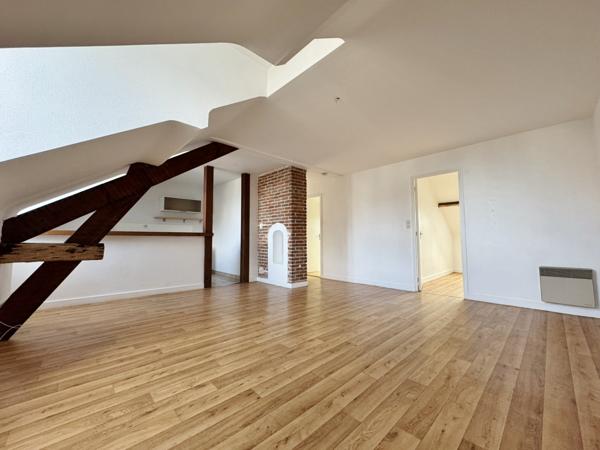 Appartement  3 pièce(s)  2 chambre(s)  57 m²