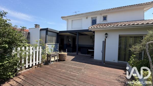 Maison à vendre 6 pièces 160 m² Pessac