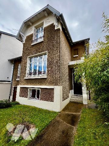 Charmante Maison des années 1930, dans un quartier prisé de NANCY - 4ch - terrasse - jardin - garage