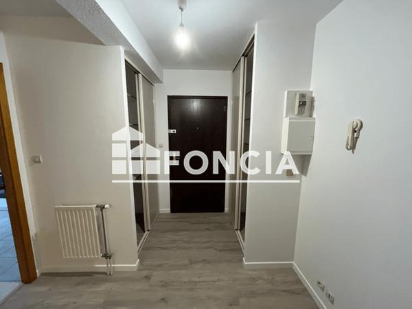 Location Appartement 4 pièces 83.5 m² - 18 ALLEE DES MARRONNIERS Logelbach 68124
