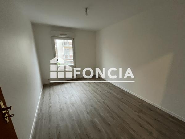 Location Appartement 4 pièces 83.5 m² - 18 ALLEE DES MARRONNIERS Logelbach 68124