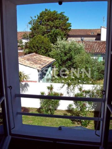 ILE DE RE - CHARMANTE MAISON